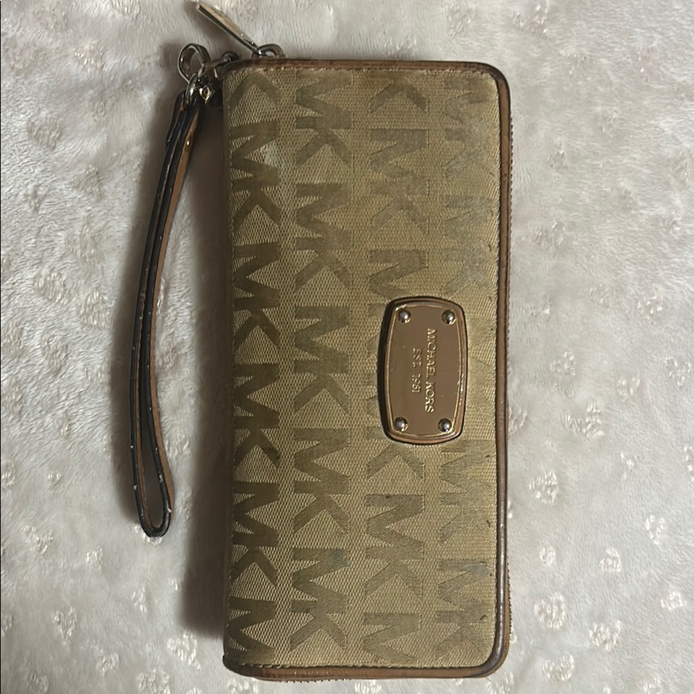 Michael Kors Gold MK Wristlet
